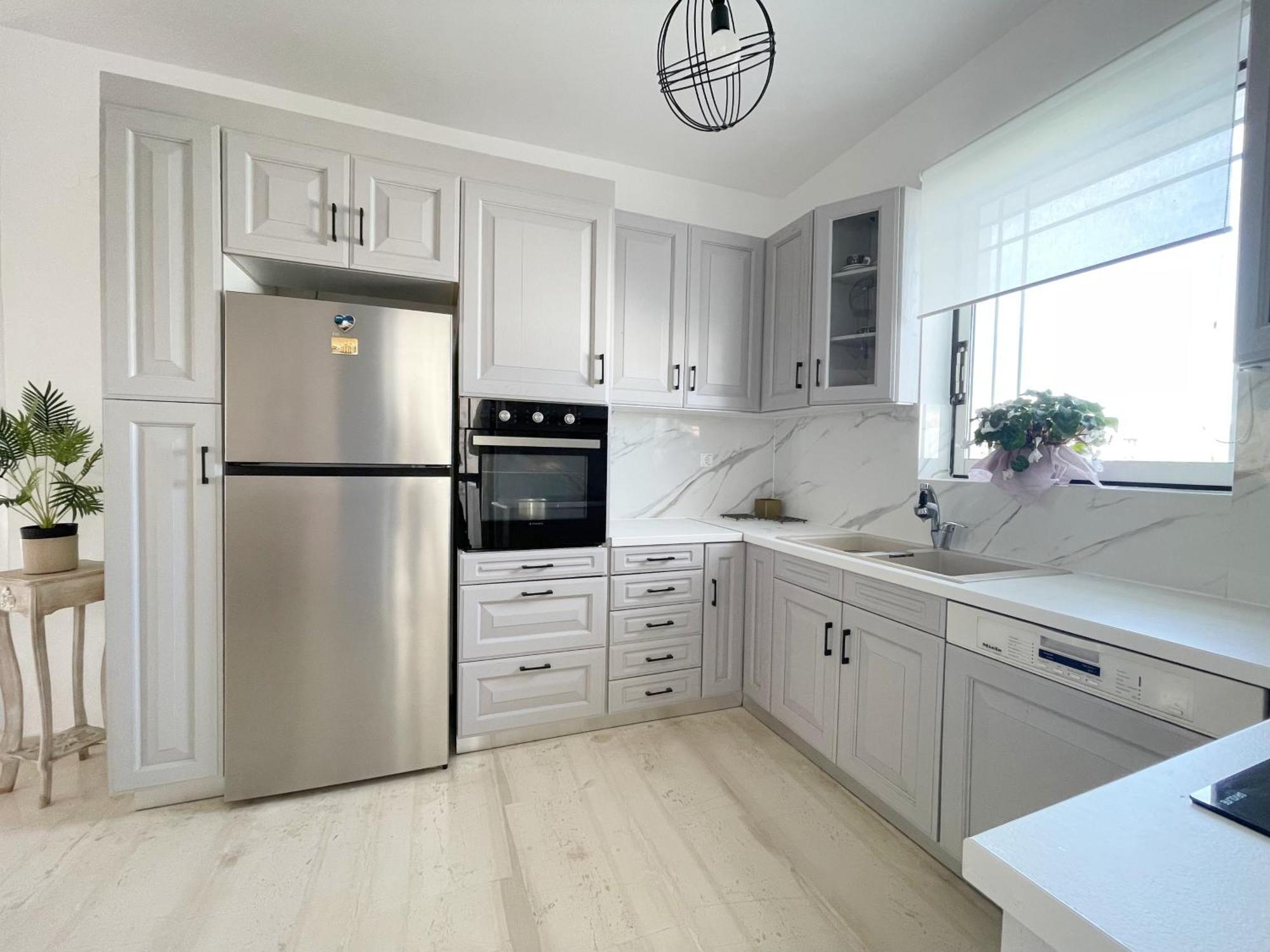 Sunset Seaside Apartments & Studios Ретимно Екстериор снимка