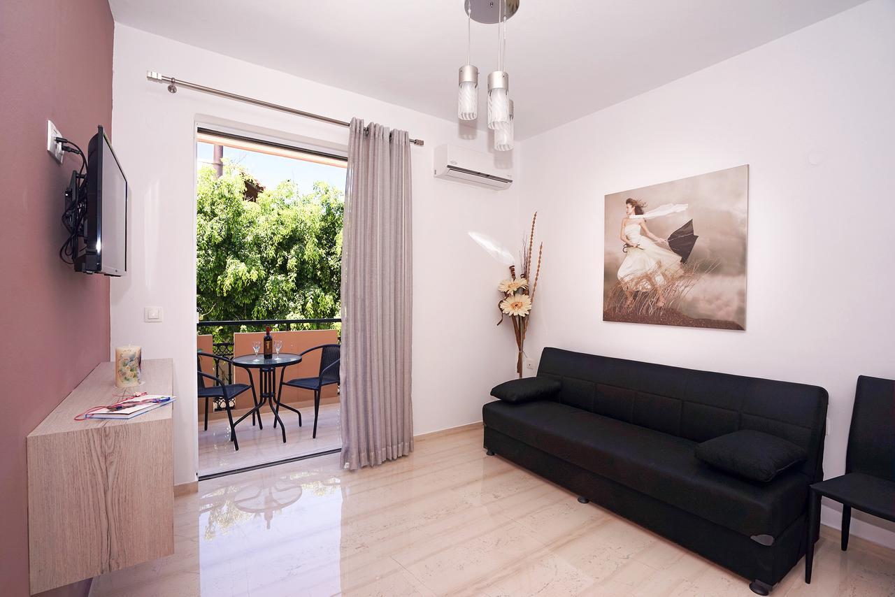 Sunset Seaside Apartments & Studios Ретимно Екстериор снимка