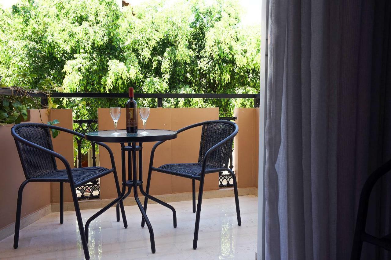 Sunset Seaside Apartments & Studios Ретимно Екстериор снимка